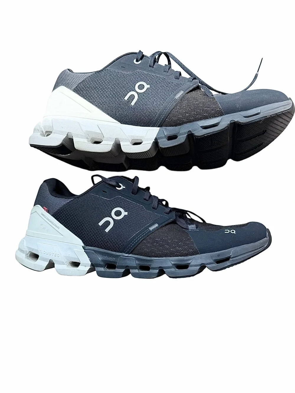NWOT. Cloudflyer Men’s sneaker.11. On Running, Athletic Shoe.